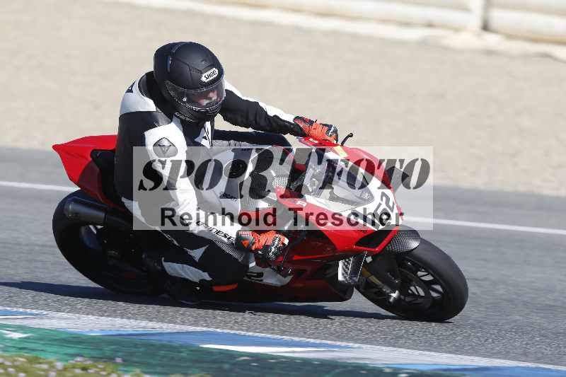 /Archiv-2024/02 29.01.-02.02.2024 Moto Center Thun Jerez/Gruppe gruen-green/162